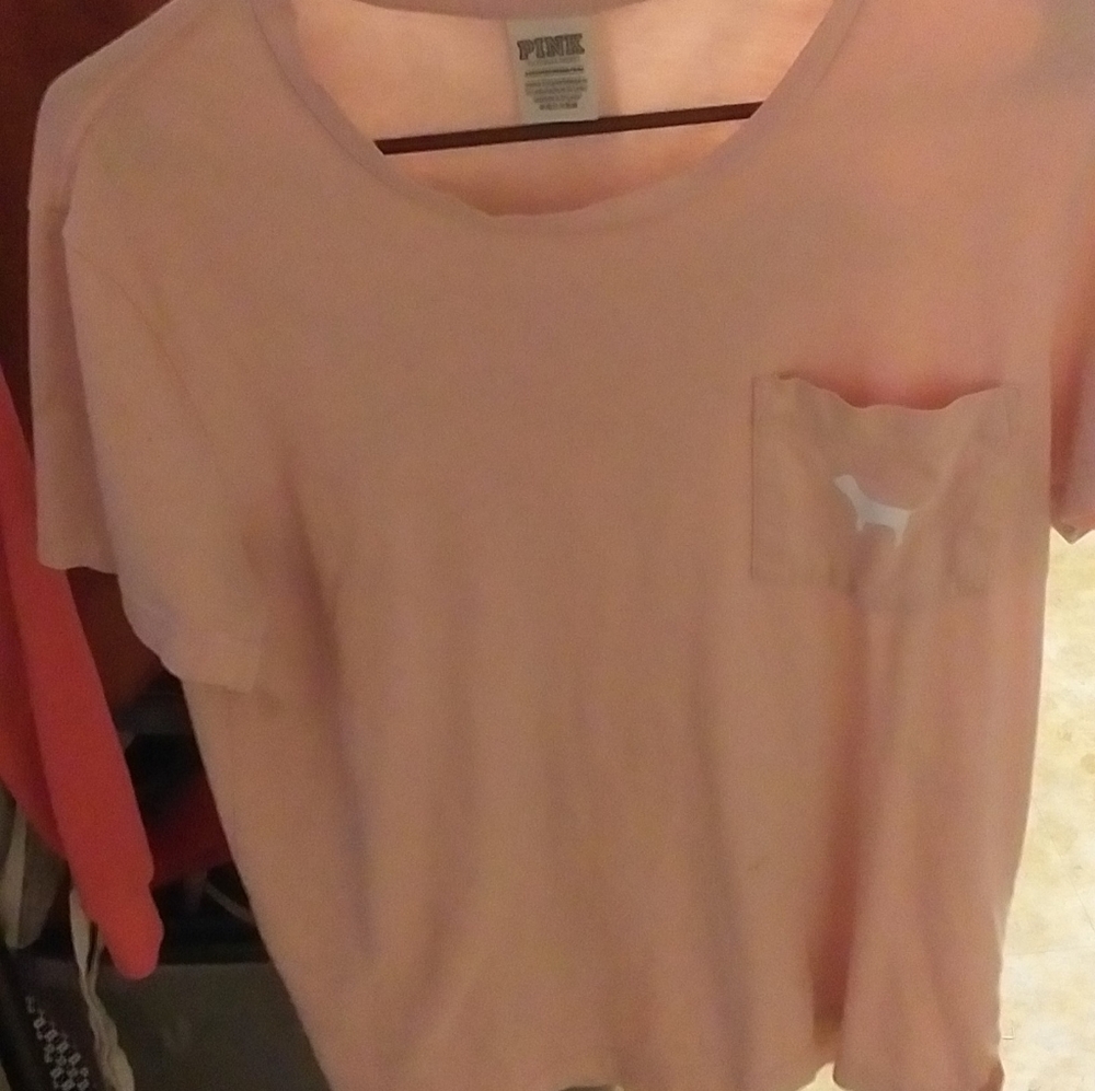 Pink Victoria's secrets shirt. Xs